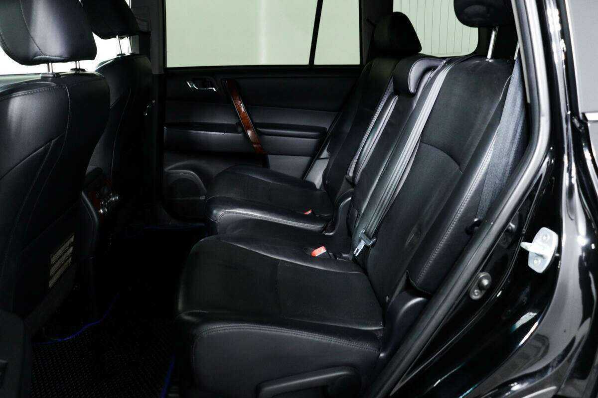 Toyota Highlander б/у, 2012, Автоматическая. Фото: #11