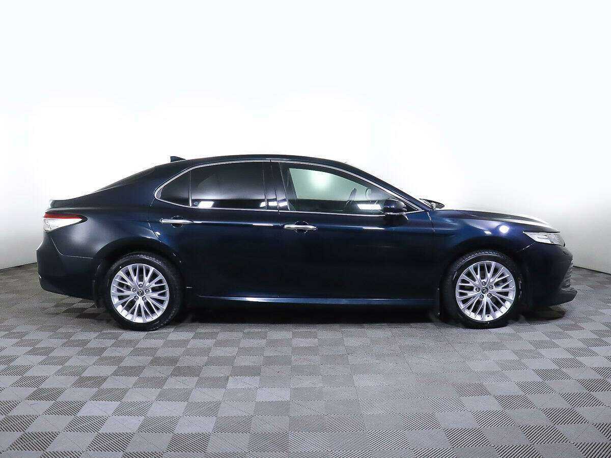 Toyota Camry б/у, 2019, Автоматическая. Фото: #2