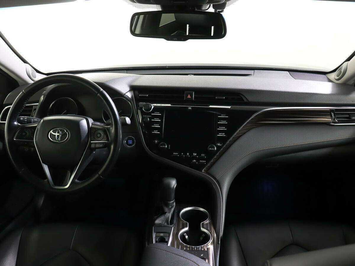 Toyota Camry б/у, 2019, Автоматическая. Фото: #11
