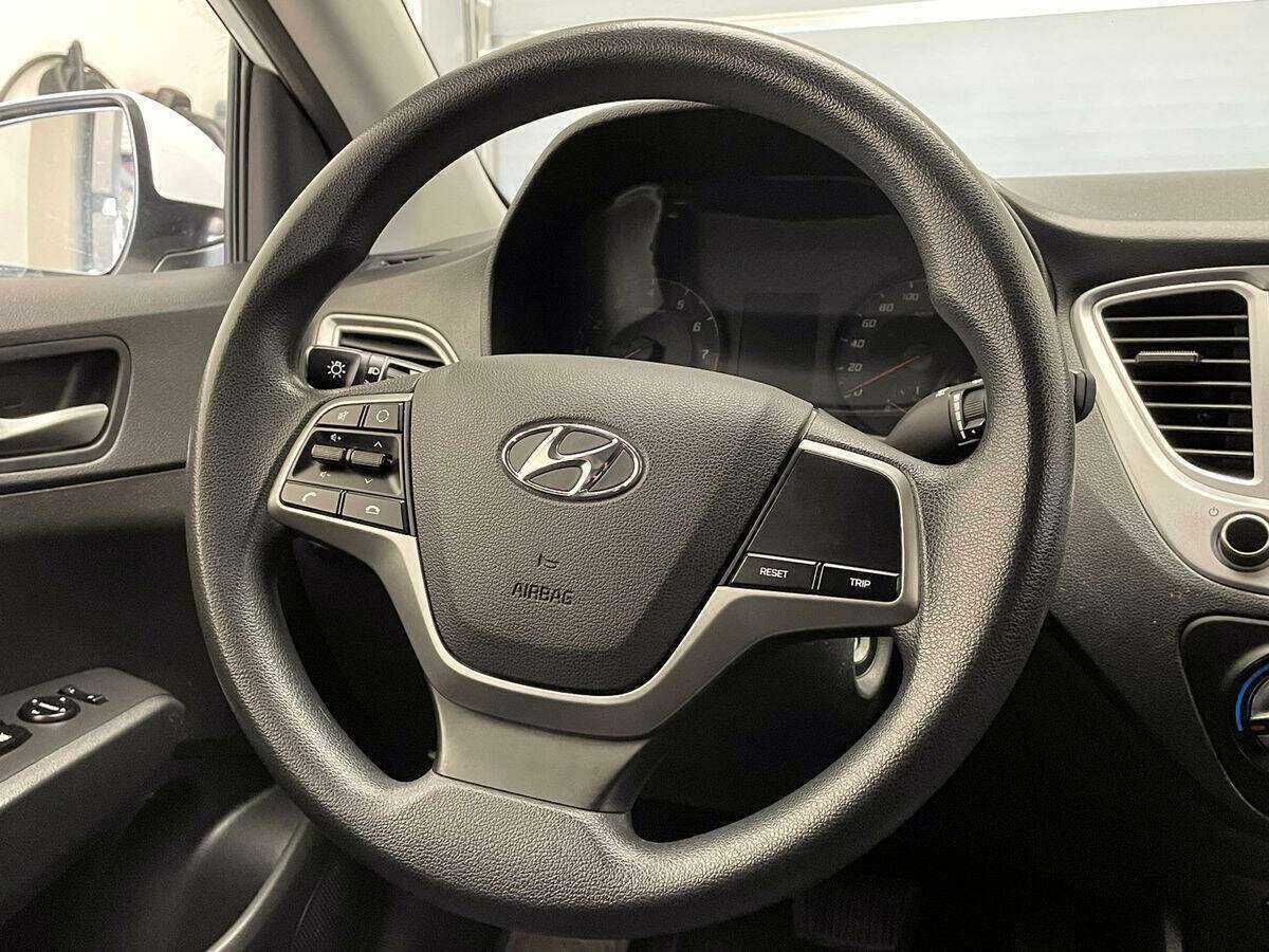 Hyundai Solaris б/у, 2020, Автоматическая. Фото: #9