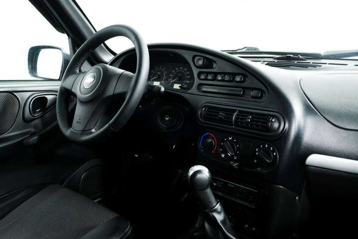 Шевроле Нива б/у, 2013, Механическая. Фото: #8