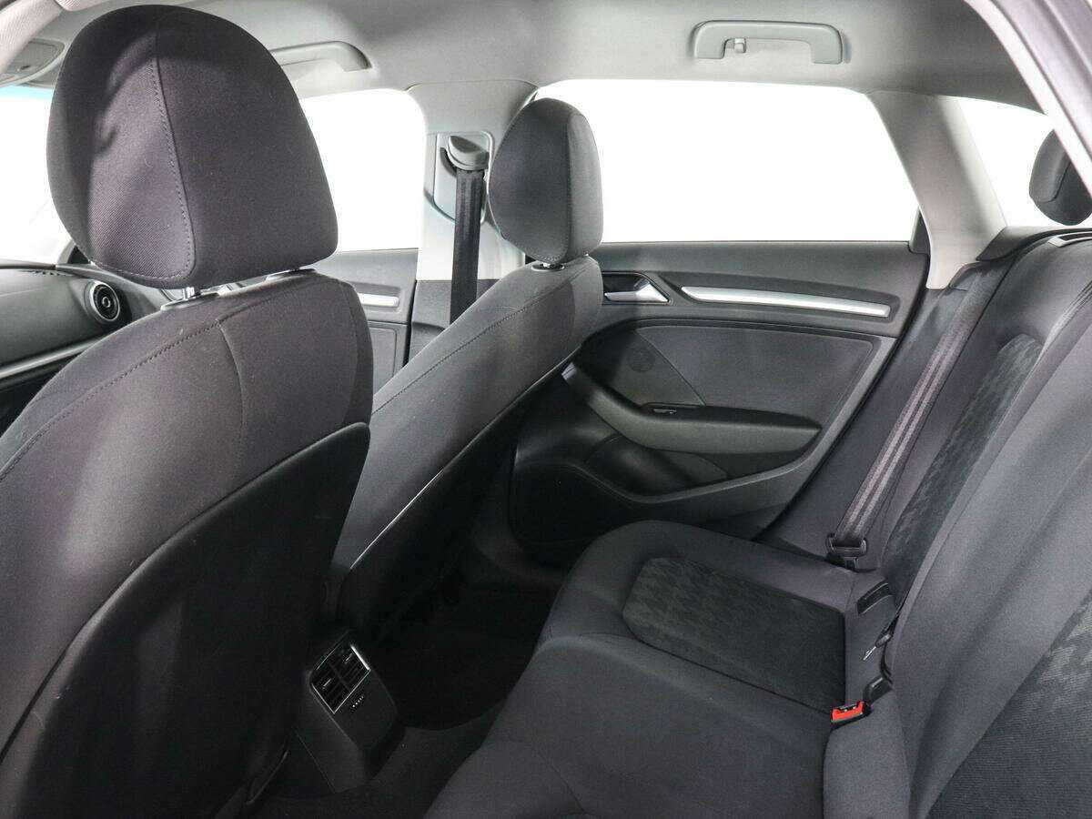 Audi A3 б/у, 2015, Роботизированная. Фото: #11