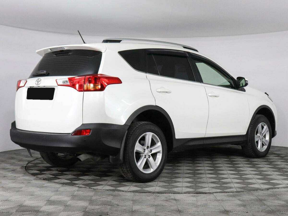 Toyota RAV4 б/у, 2014, Механическая. Фото: #4