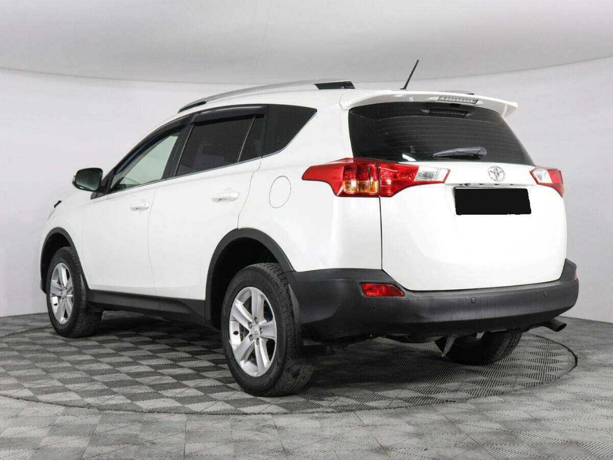 Toyota RAV4 б/у, 2014, Механическая. Фото: #6