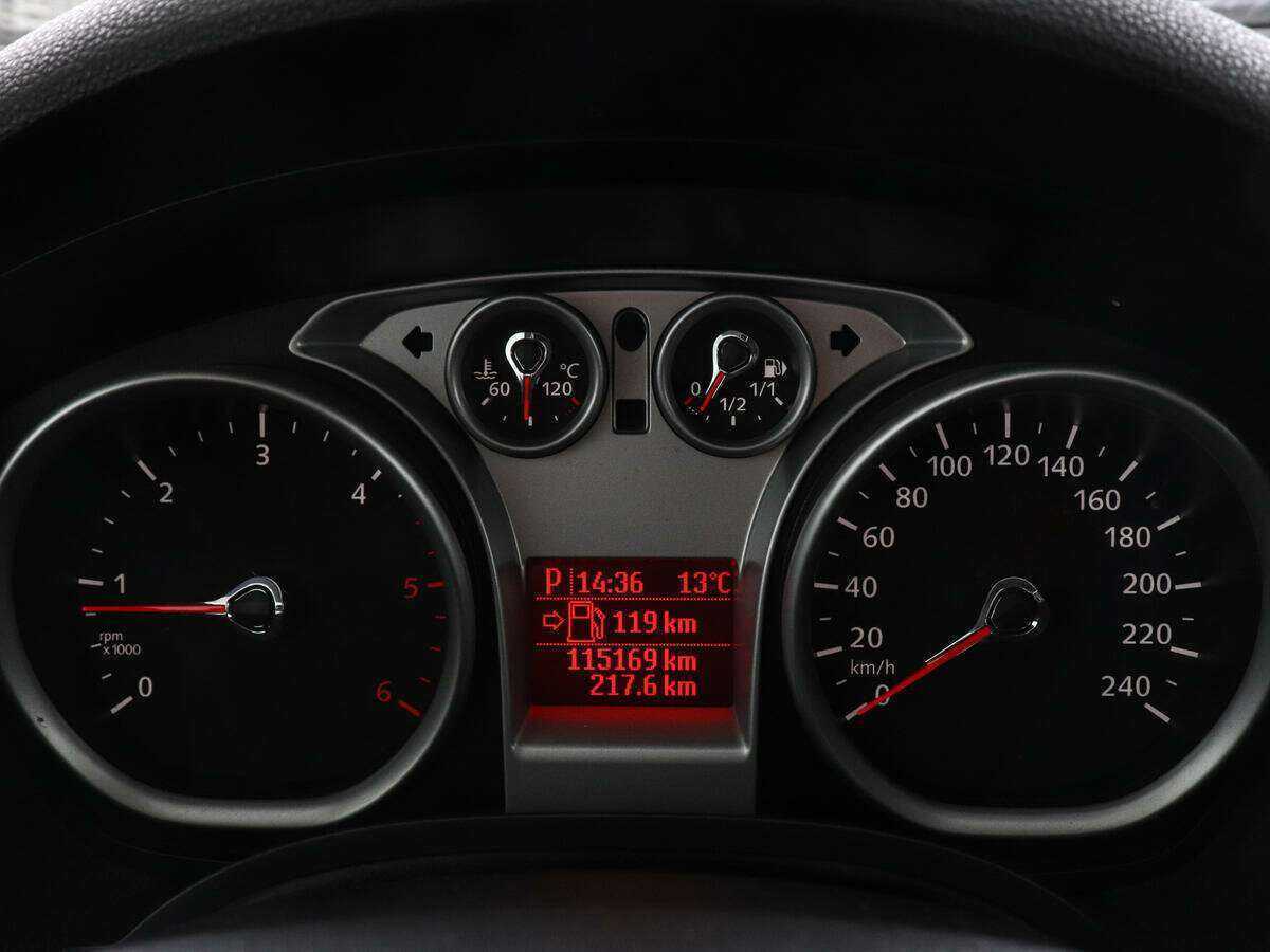 Ford Kuga б/у, 2012, Роботизированная. Фото: #9