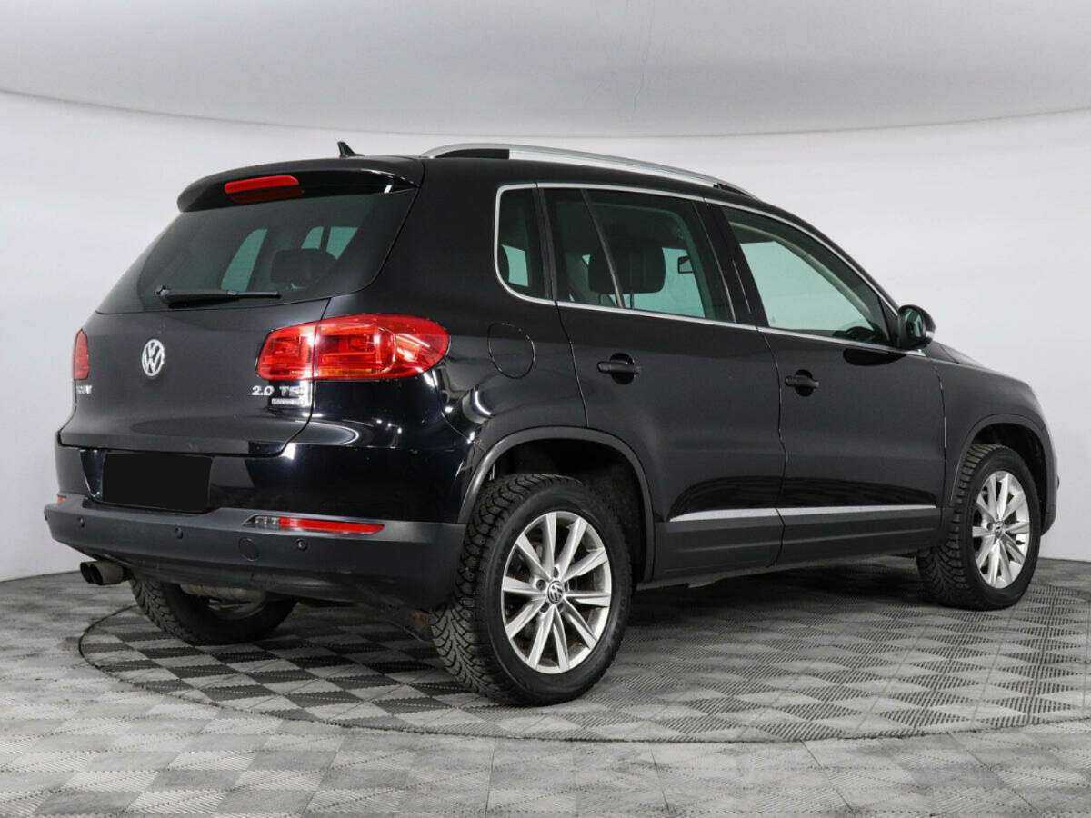 Volkswagen Tiguan б/у, 2012, Автоматическая. Фото: #2