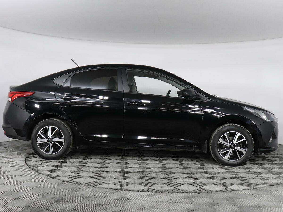 Hyundai Solaris б/у, 2022, Автоматическая. Фото: #3