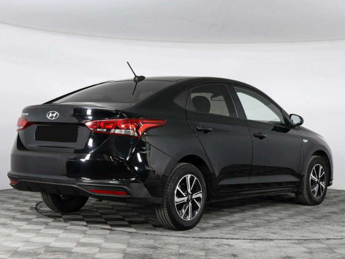 Hyundai Solaris б/у, 2022, Автоматическая. Фото: #4