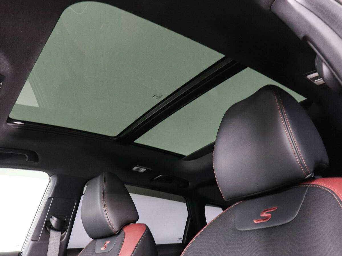 Geely Coolray б/у, 2021, Роботизированная. Фото: #13