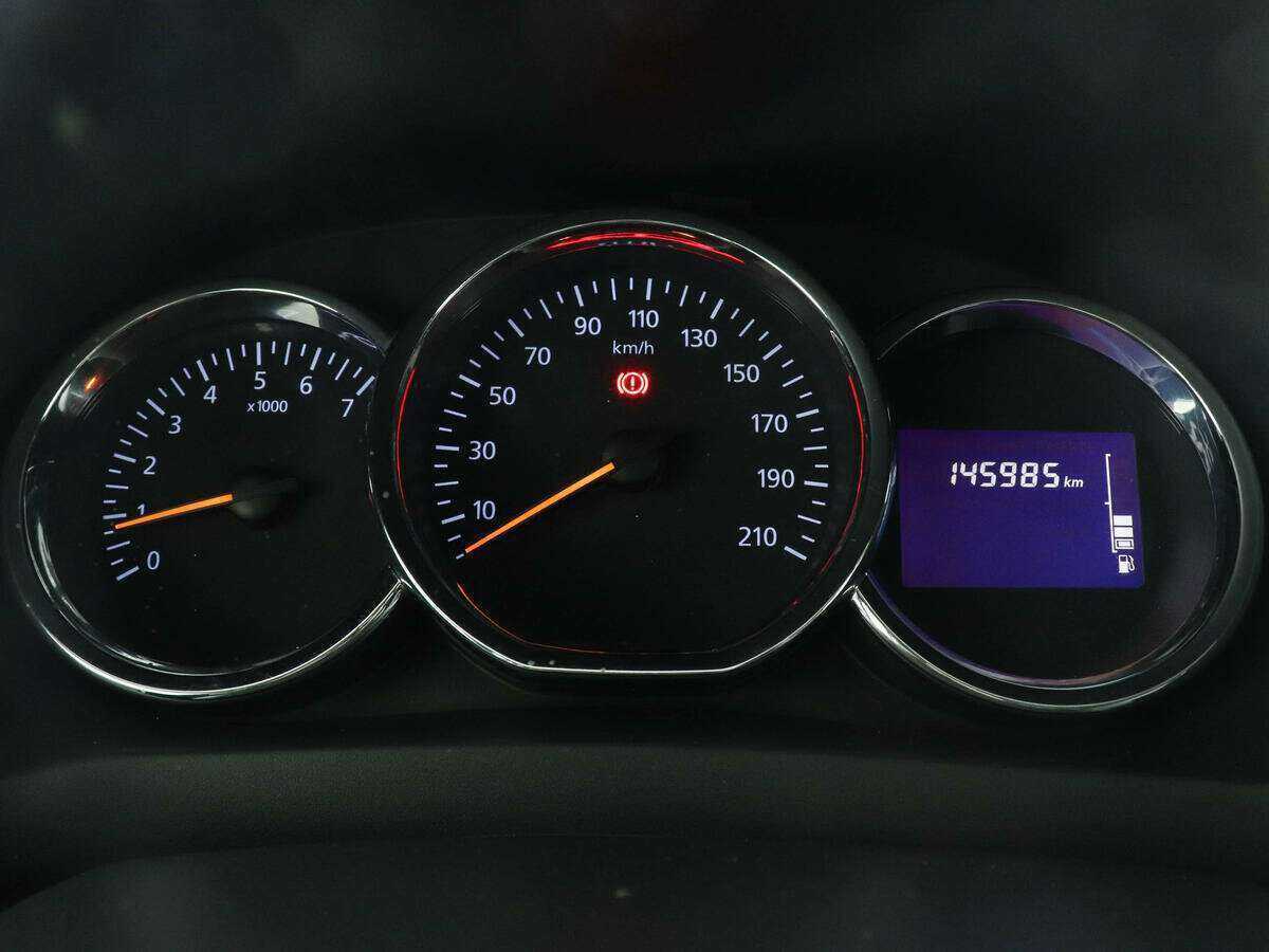 Renault Logan б/у, 2014, Механическая. Фото: #9