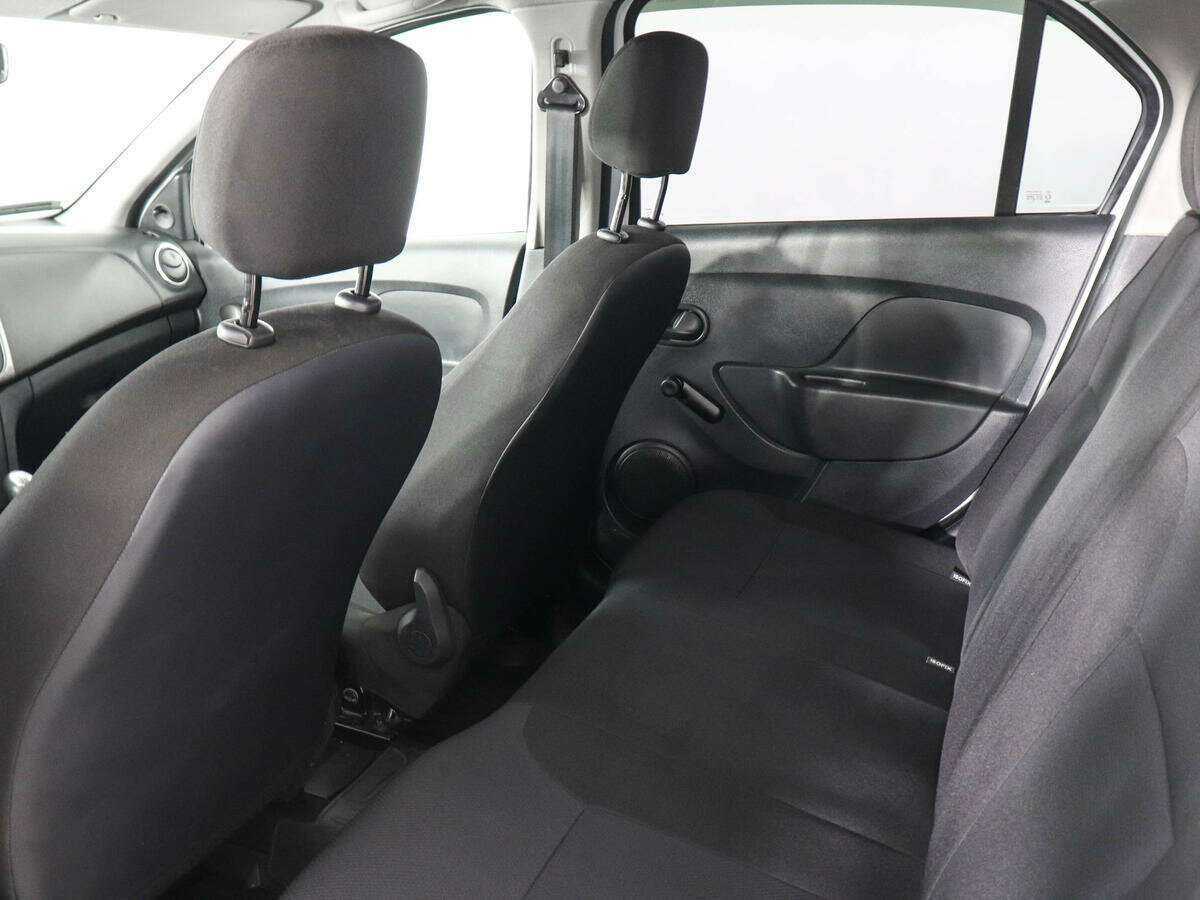 Renault Logan б/у, 2014, Механическая. Фото: #10