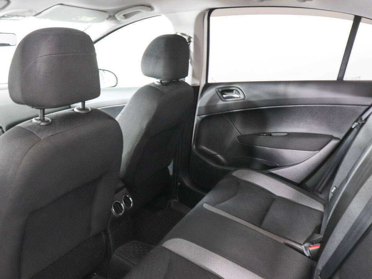 Peugeot 408 б/у, 2014, Автоматическая. Фото: #11