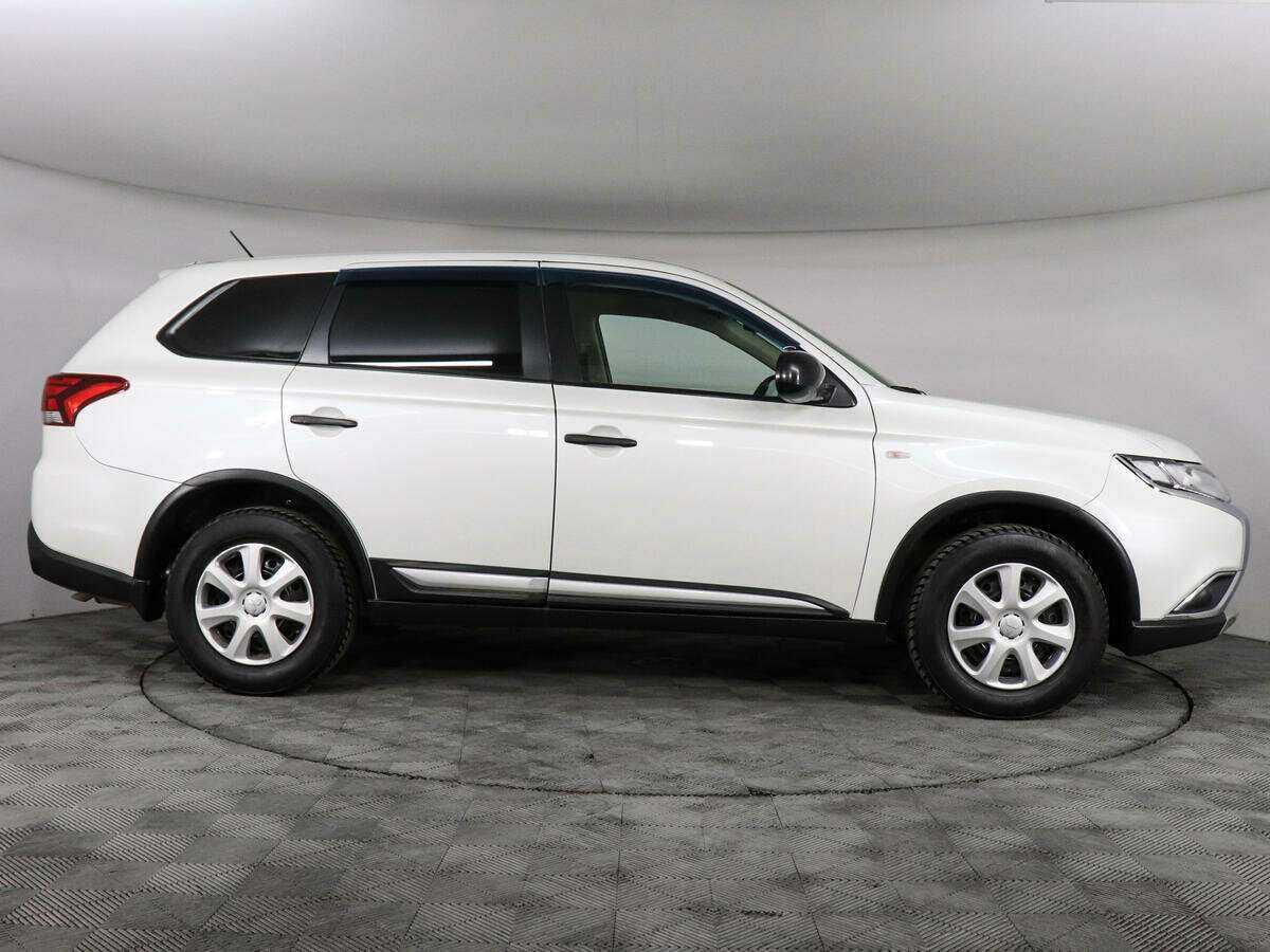 Mitsubishi Outlander б/у, 2015, Вариатор. Фото: #3