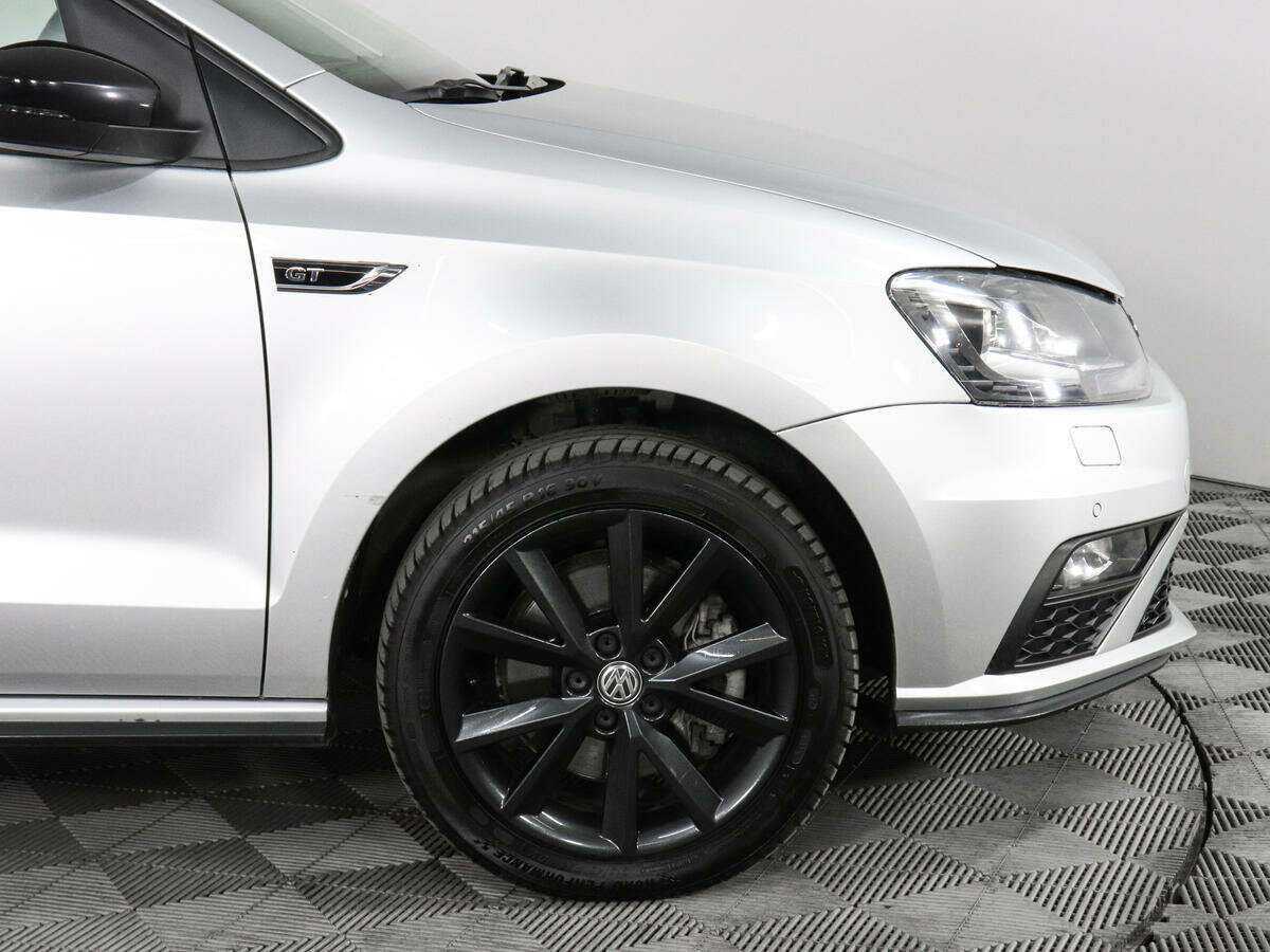 Volkswagen Polo б/у, 2017, Роботизированная. Фото: #12