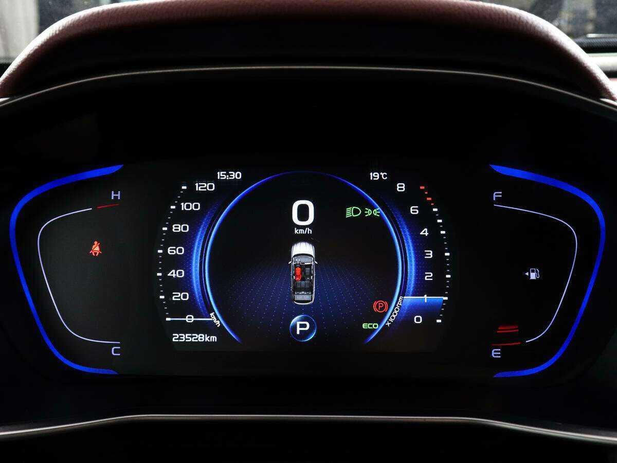 Geely Coolray б/у, 2020, Роботизированная. Фото: #9