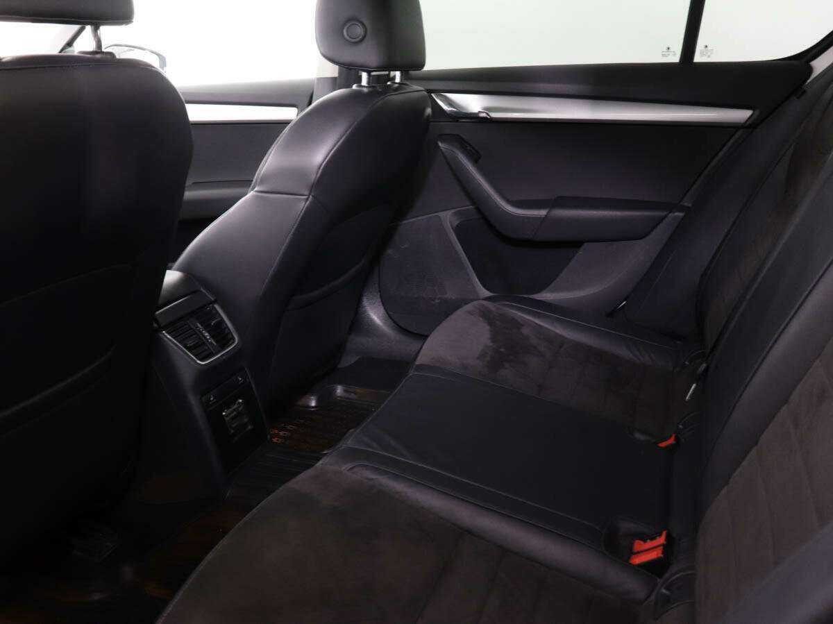 Skoda Octavia б/у, 2014, Роботизированная. Фото: #12