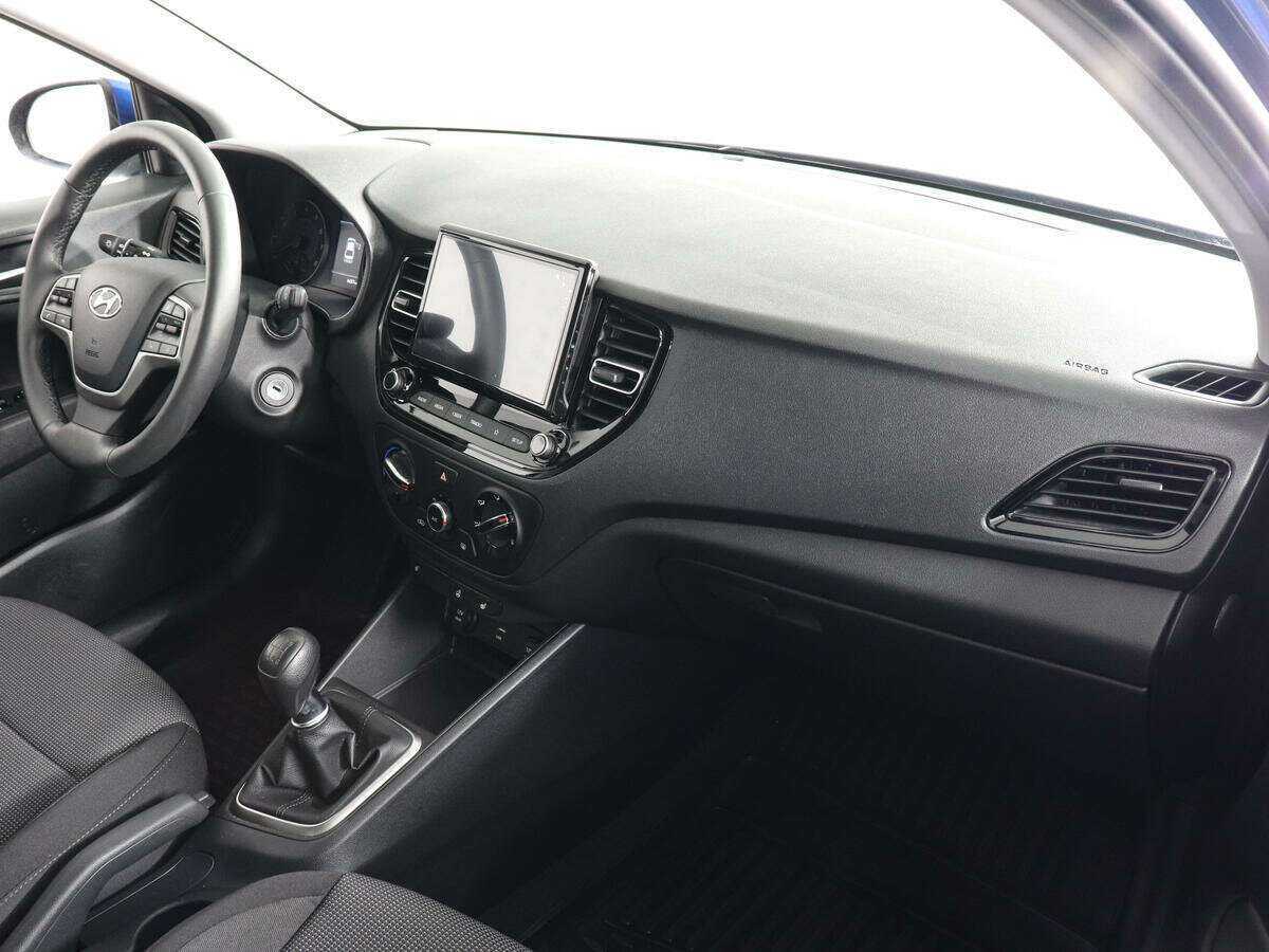 Hyundai Solaris б/у, 2021, Механическая. Фото: #9