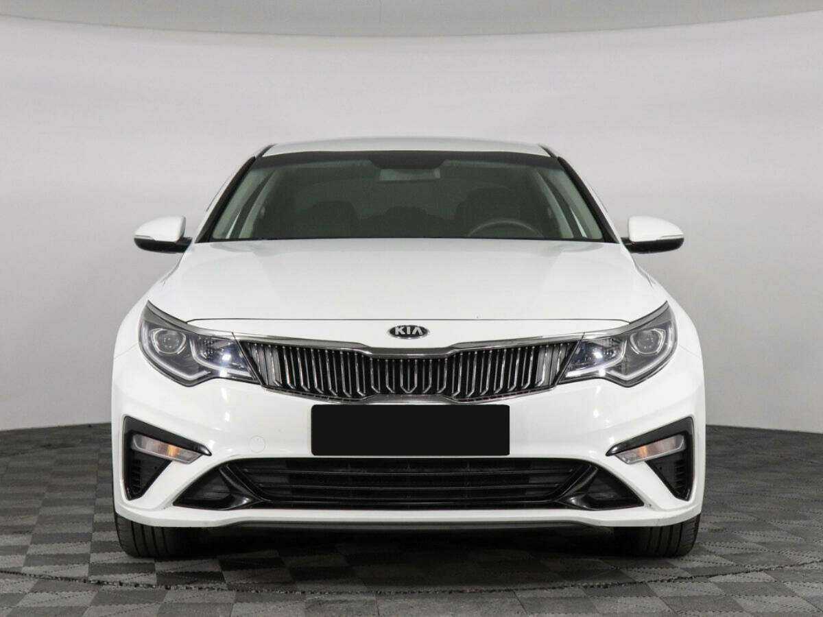 Kia Optima б/у, 2019, Механическая. Фото: #1