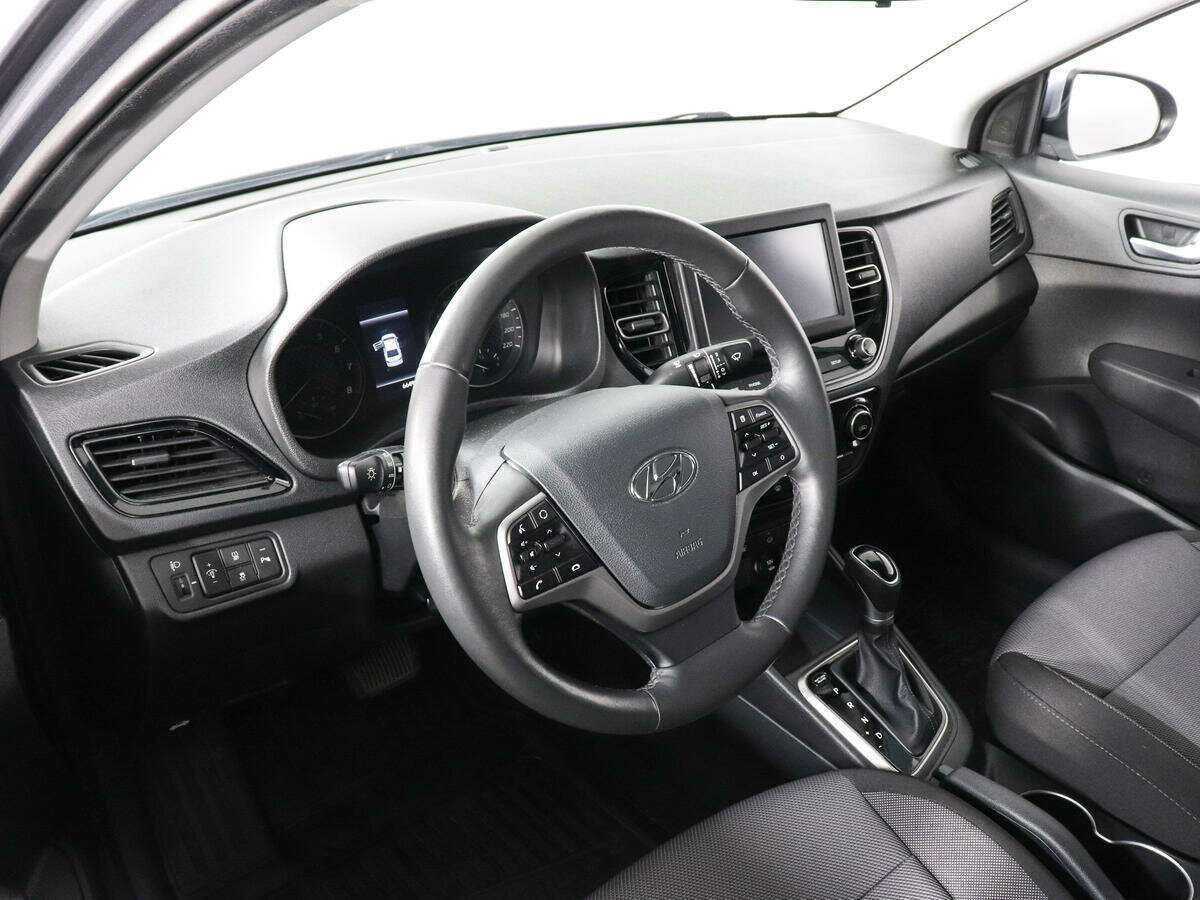 Hyundai Solaris б/у, 2020, Автоматическая. Фото: #4