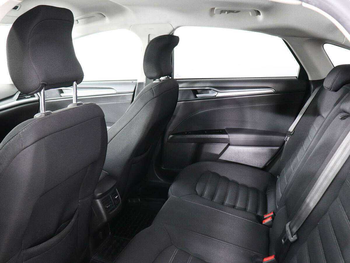 Ford Mondeo б/у, 2017, Автоматическая. Фото: #8