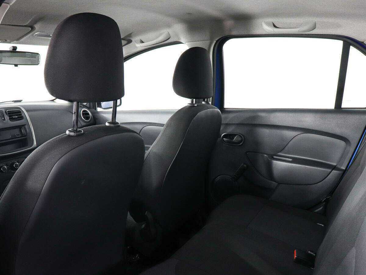 Renault Logan б/у, 2017, Механическая. Фото: #11