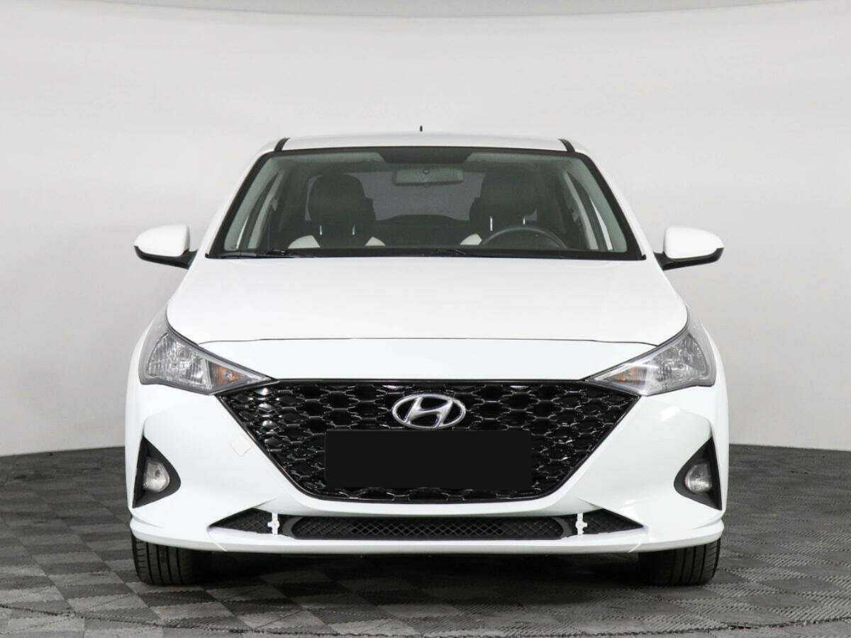 Hyundai Solaris б/у, 2022, Автоматическая. Фото: #1