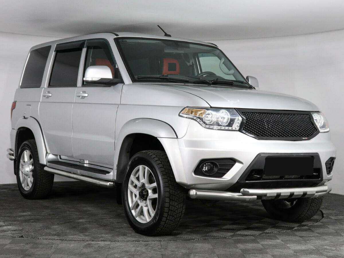 УАЗ Patriot б/у, 2018, Механическая. Фото: #2