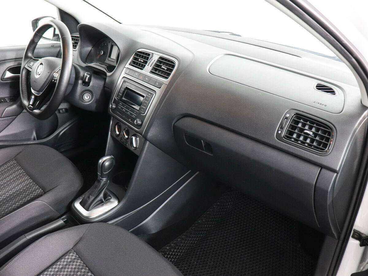 Volkswagen Polo б/у, 2019, Автоматическая. Фото: #8