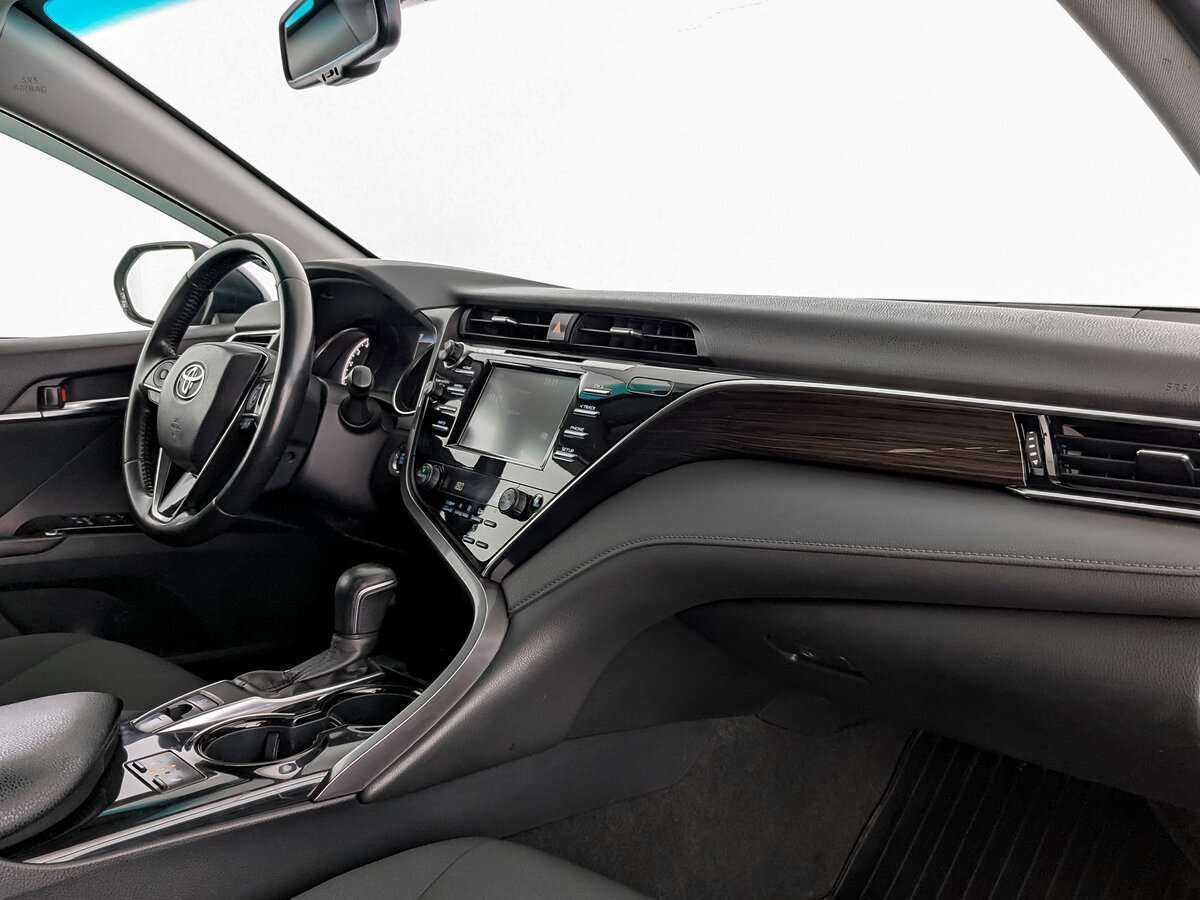 Toyota Camry б/у, 2020, Автоматическая. Фото: #8