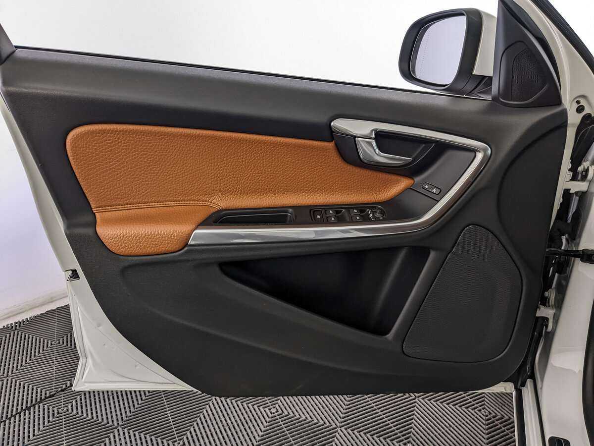 Volvo S60 б/у, 2012, Роботизированная. Фото: #16