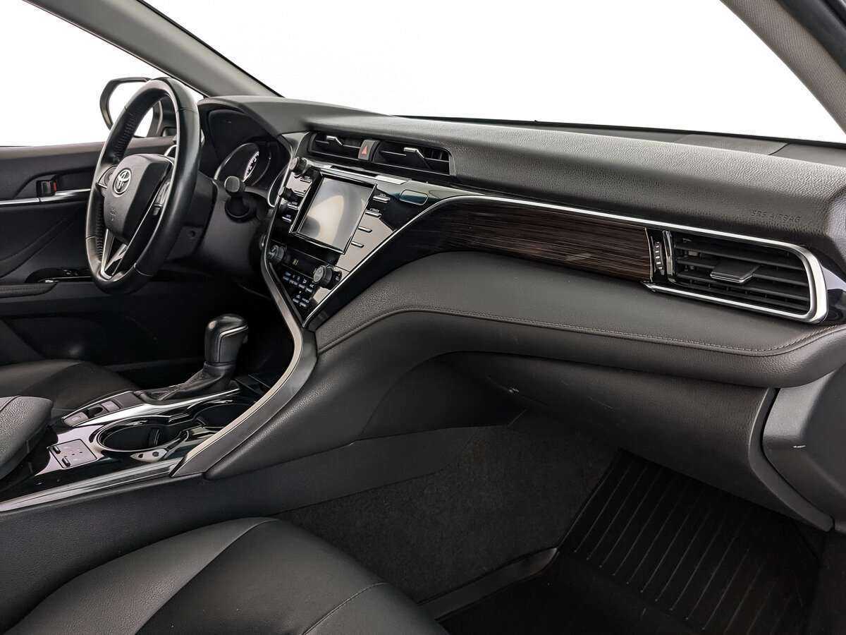 Toyota Camry б/у, 2021, Автоматическая. Фото: #7