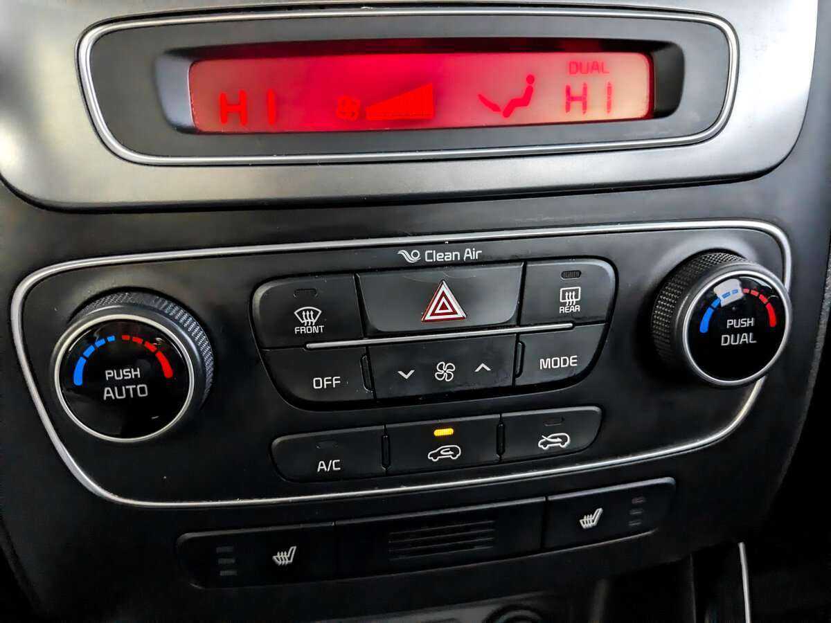 Kia Sorento б/у, 2020, Автоматическая. Фото: #19