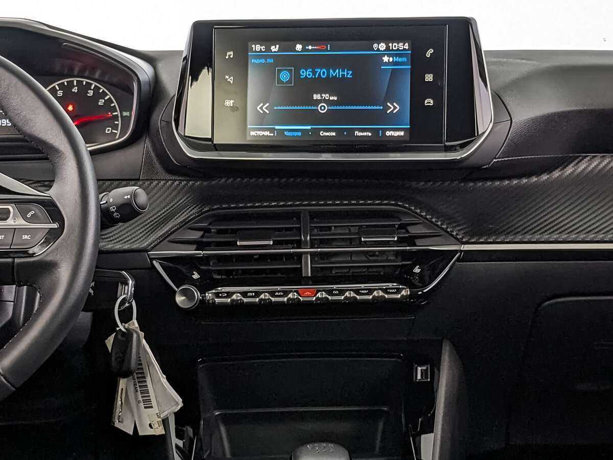 Пежо 2008 б/у, 2021, Механическая. Фото: #12