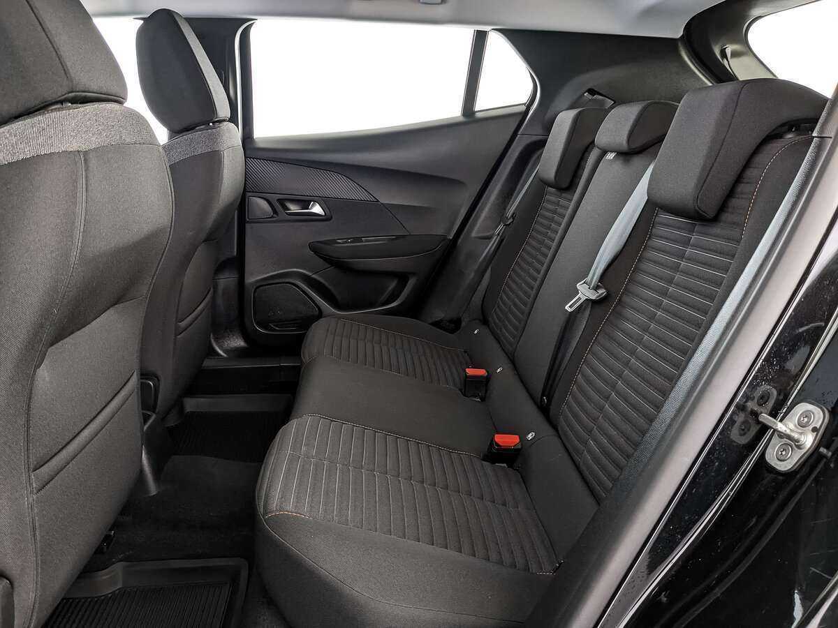 Пежо 2008 б/у, 2021, Механическая. Фото: #13