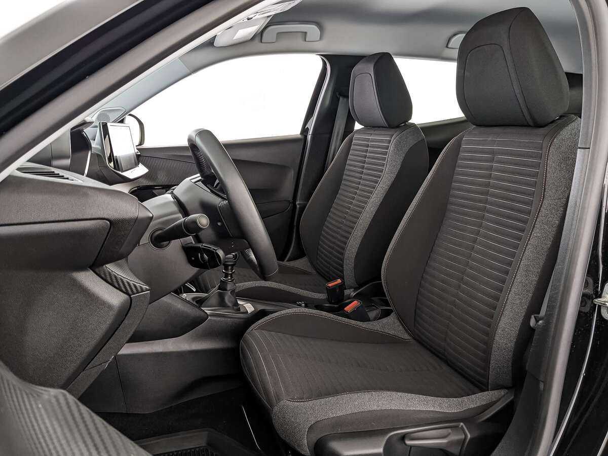 Пежо 2008 б/у, 2021, Механическая. Фото: #15