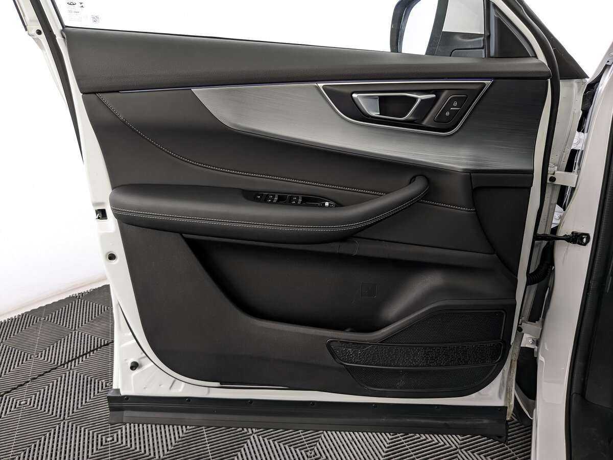 Чери Тигго 4 Про б/у, 2023, Роботизированная. Фото: #14