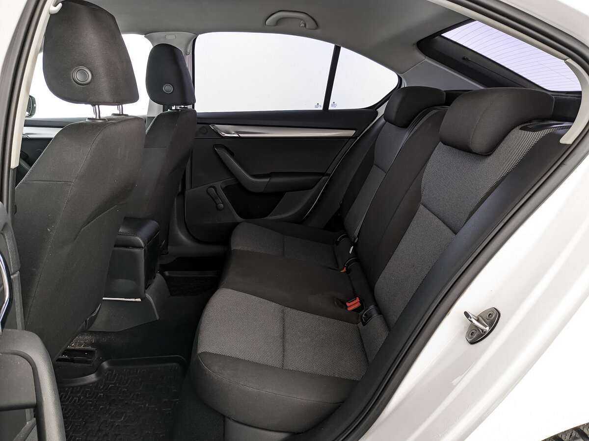 Шкода Октавия б/у, 2015, Механическая. Фото: #13