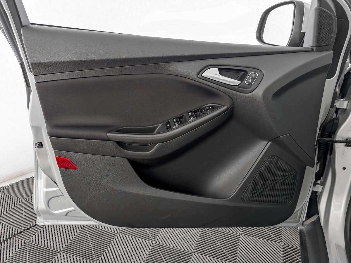 Ford Focus б/у, 2016, Роботизированная. Фото: #14