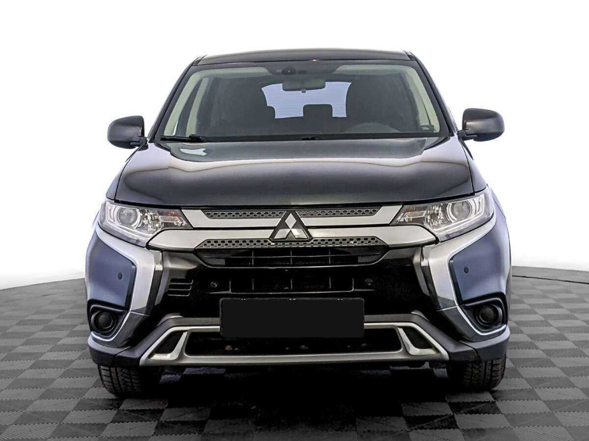 Mitsubishi Outlander б/у, 2019, Вариатор. Фото: #1