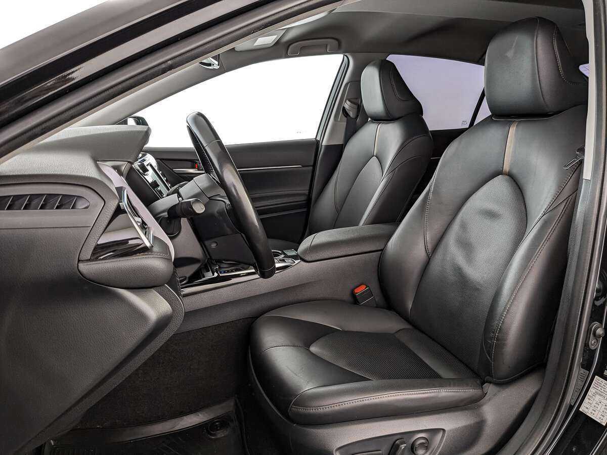 Toyota Camry б/у, 2019, Автоматическая. Фото: #13