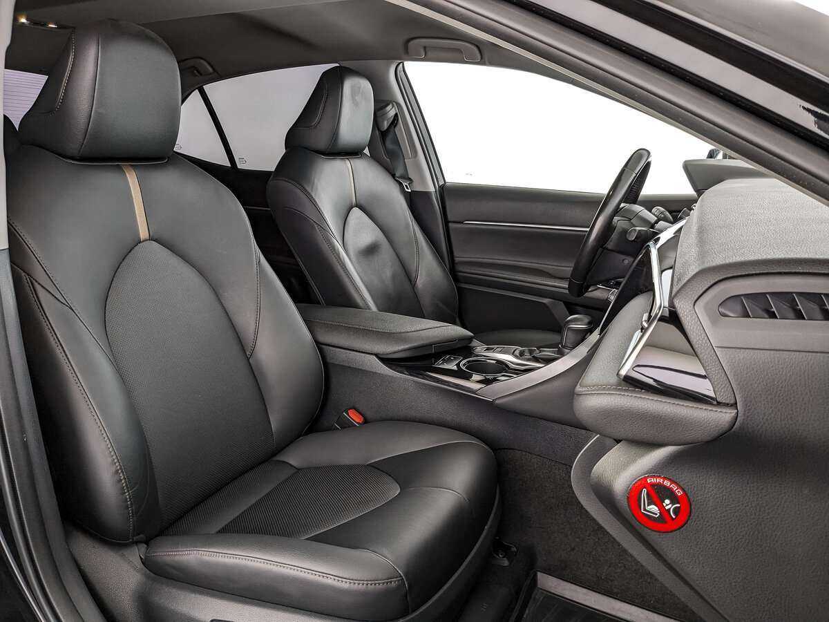 Toyota Camry б/у, 2019, Автоматическая. Фото: #16