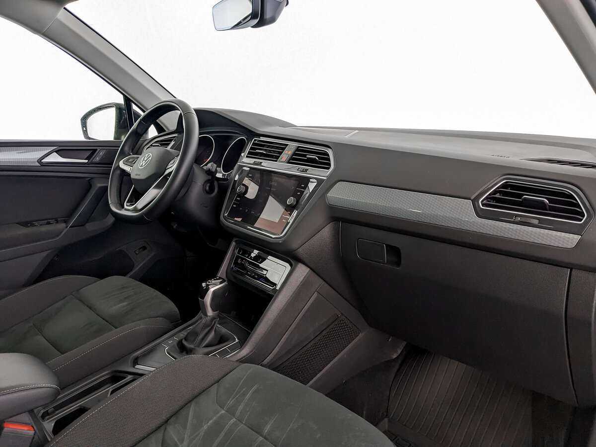 Volkswagen Tiguan б/у, 2021, Роботизированная. Фото: #8