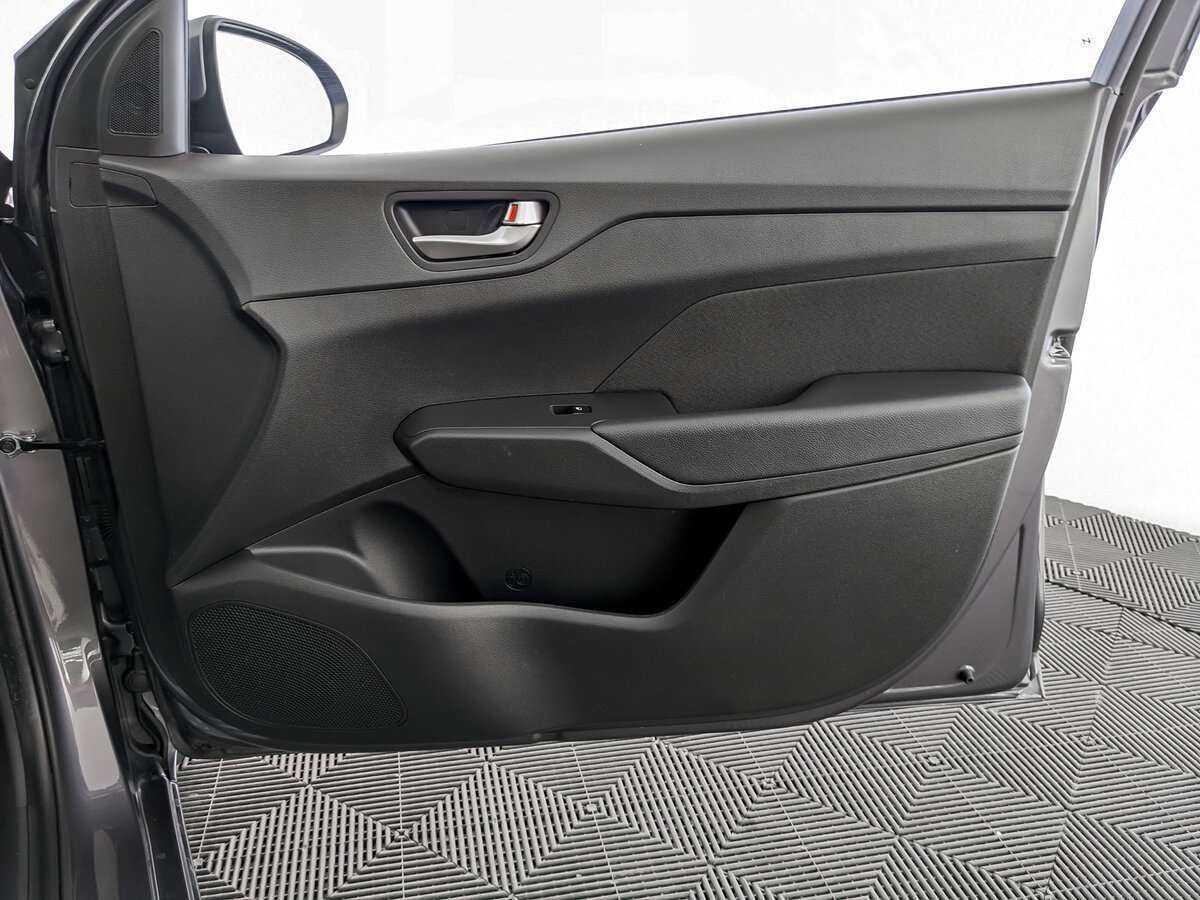 Hyundai Solaris б/у, 2022, Автоматическая. Фото: #18