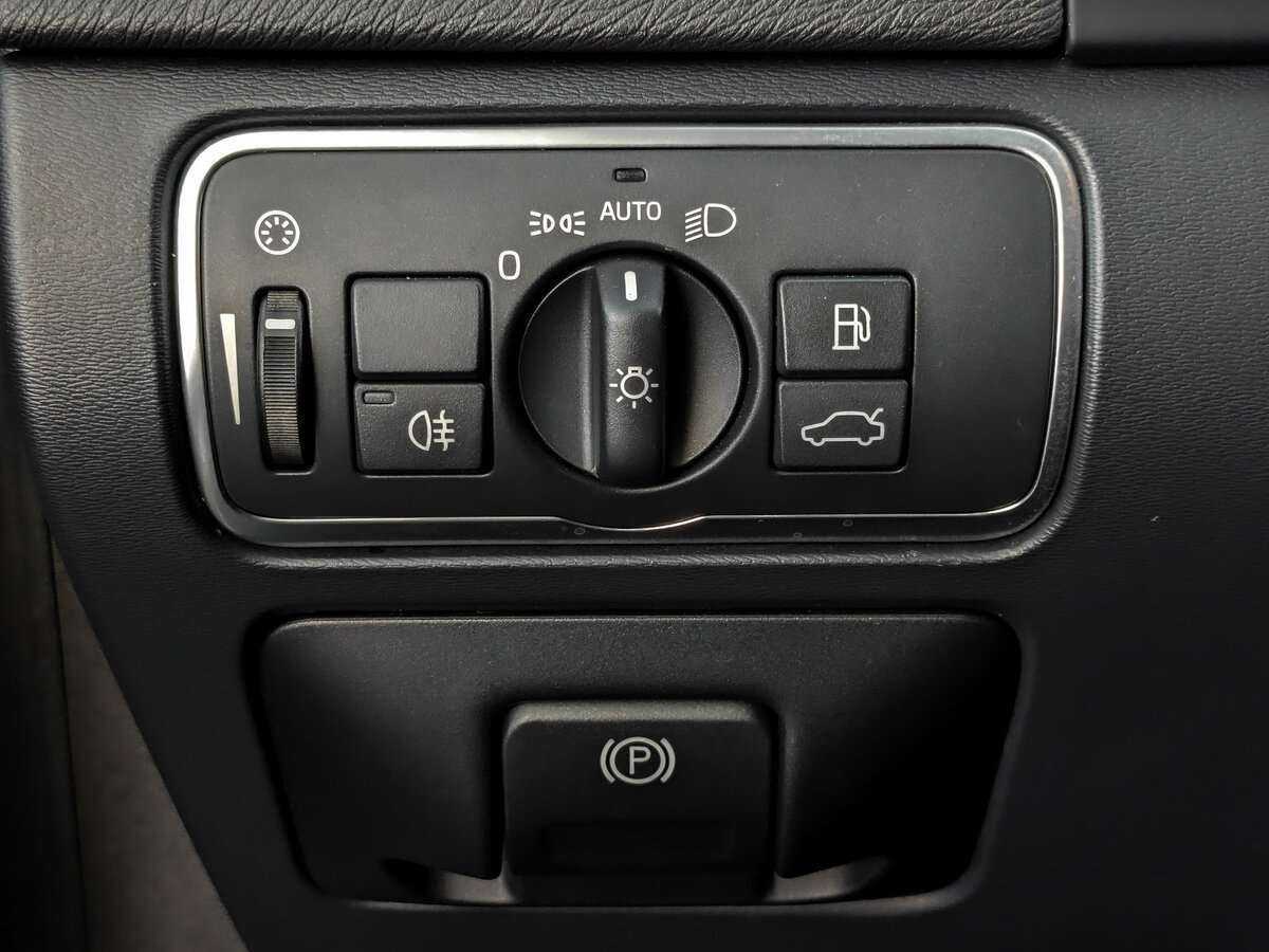 Volvo S60 б/у, 2015, Автоматическая. Фото: #22