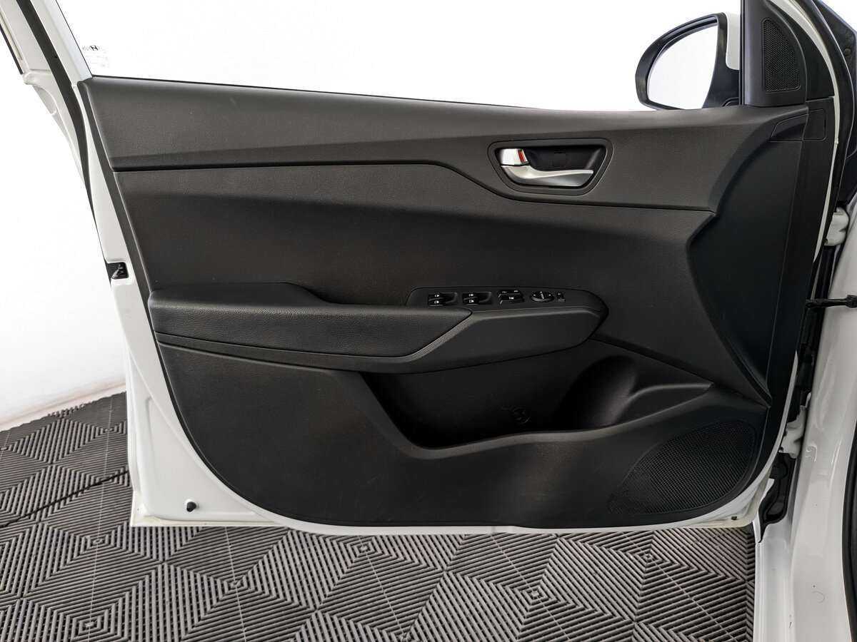 Хендай Солярис б/у, 2020, Автоматическая. Фото: #18