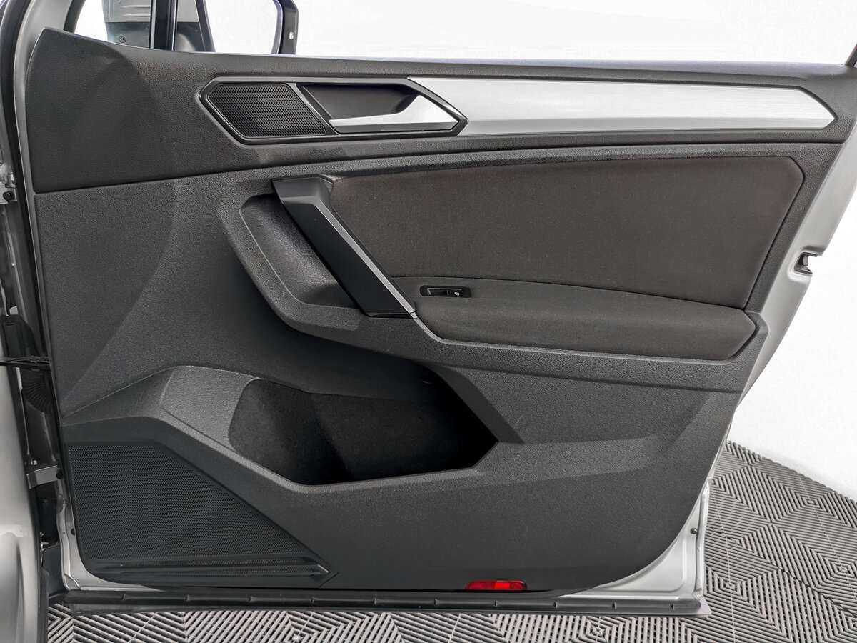 Фольксваген Тигуан б/у, 2017, Роботизированная. Фото: #19