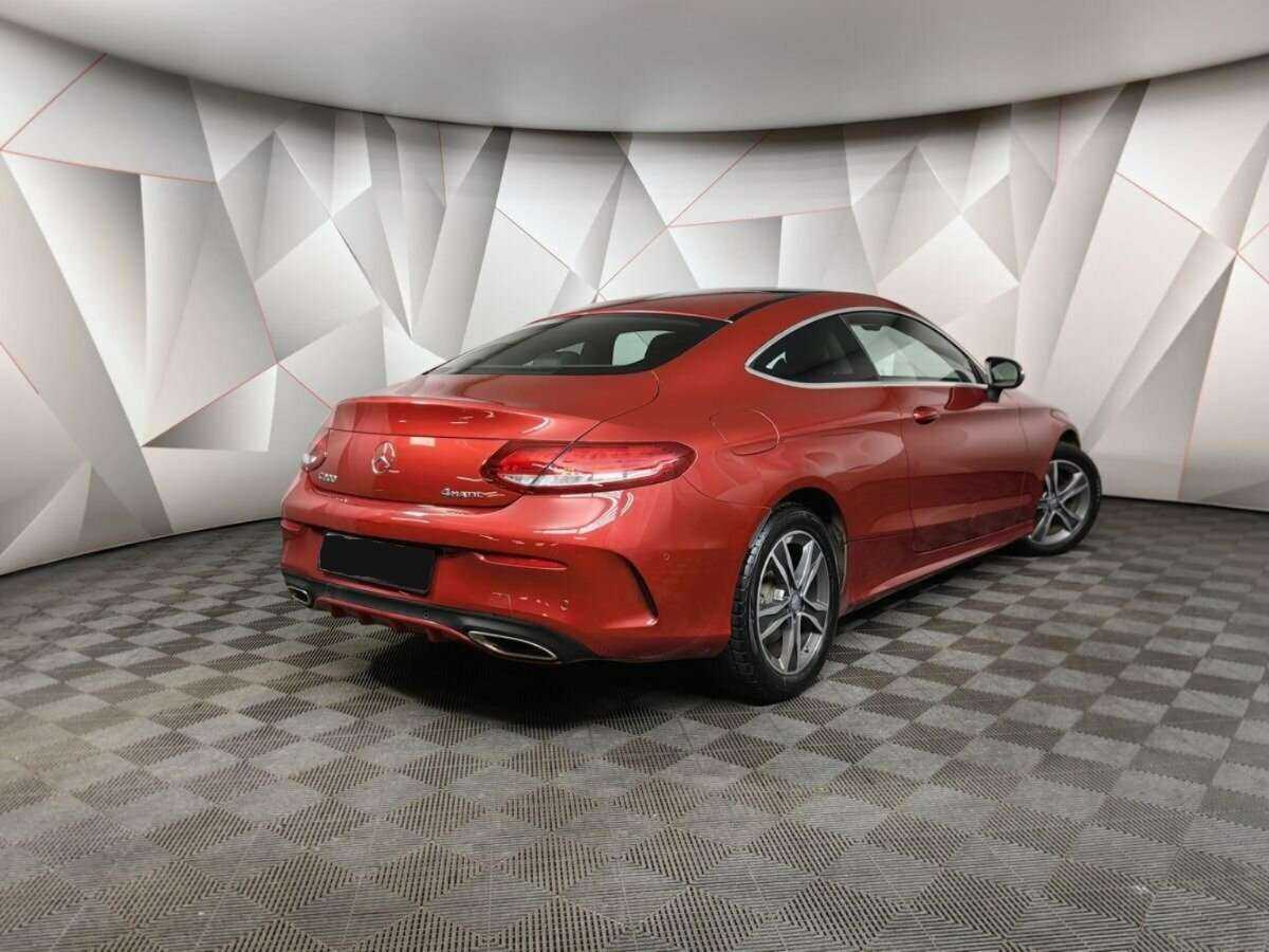Mercedes-Benz C-Класс б/у, 2016, Автоматическая. Фото: #1