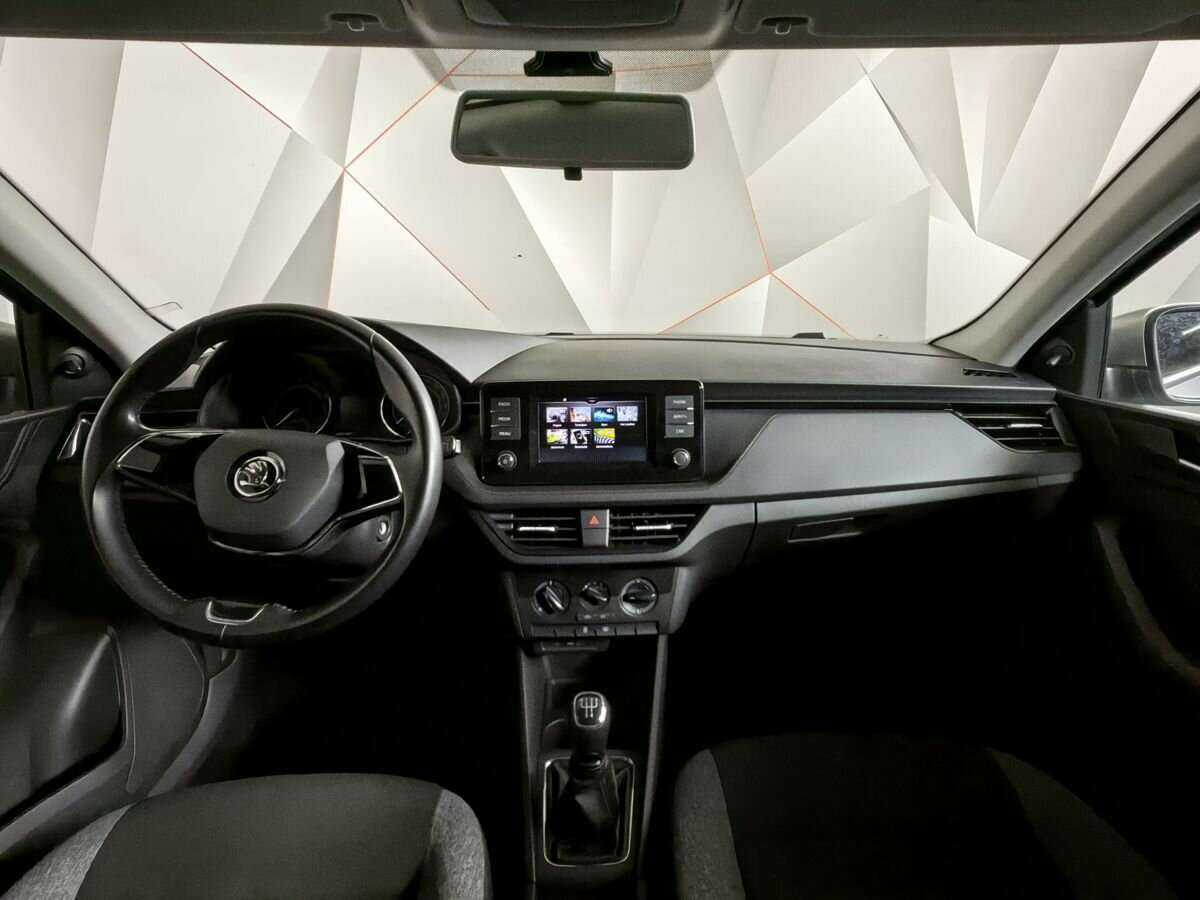 Skoda Rapid б/у, 2021, Механическая. Фото: #9