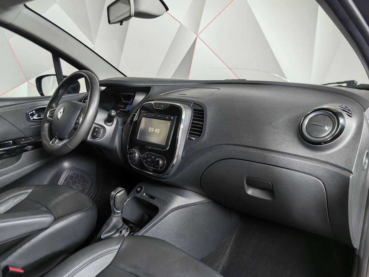 Renault Kaptur б/у, 2017, Автоматическая. Фото: #6