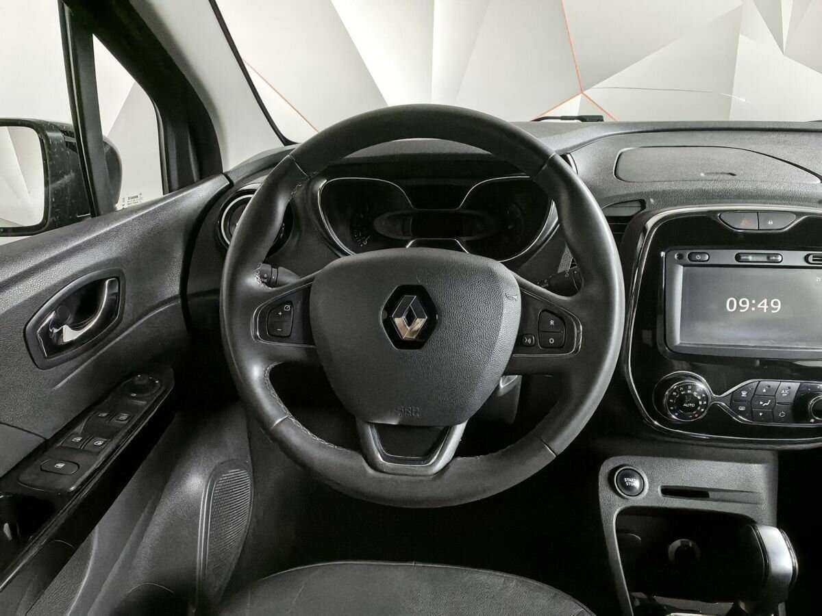 Renault Kaptur б/у, 2017, Автоматическая. Фото: #12